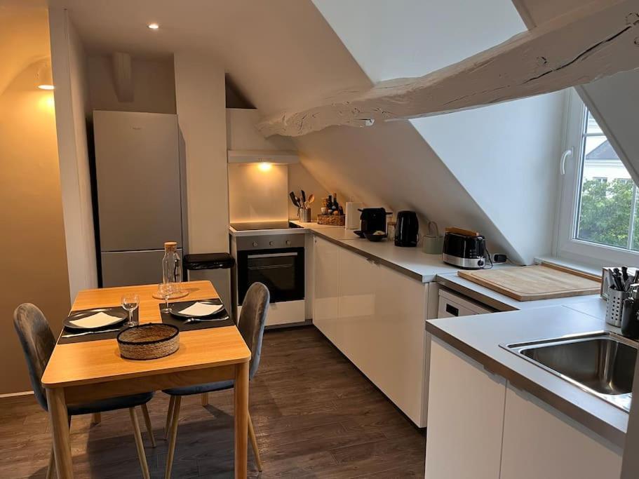 Appartement Avec Terrasse En Plein Coeur De Vernon Vernon  Exteriör bild