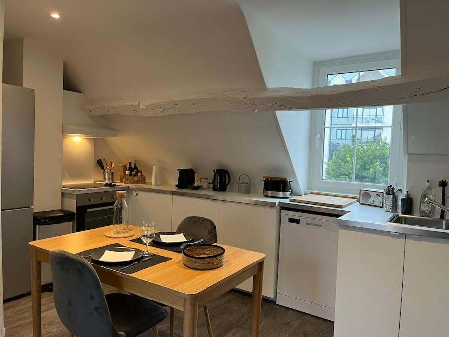 Appartement Avec Terrasse En Plein Coeur De Vernon Vernon  Exteriör bild